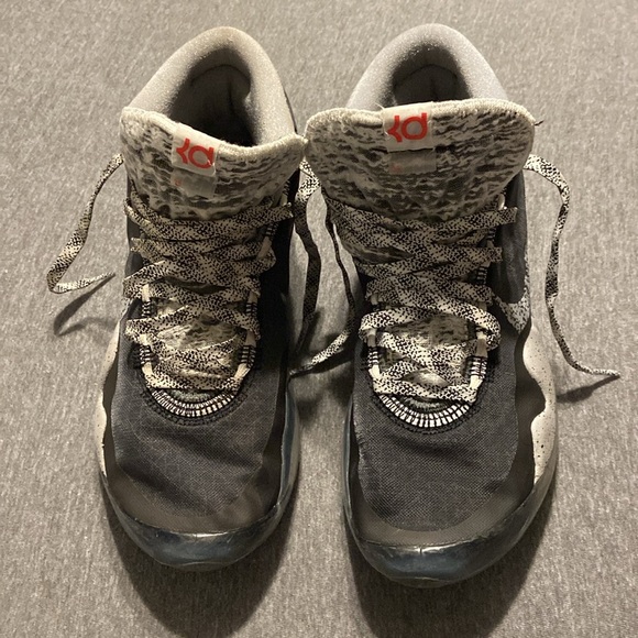 Kevin Durant size 10 men’s Nike - Picture 2 of 11